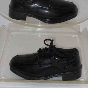NUCOLLECTIONS BLACK SHARP STYLE DRESS SHOES SIZE 7 MEDIUM